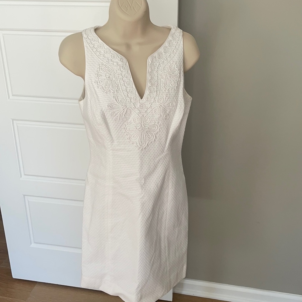 White Lilly Pulitzer shift sz 0
